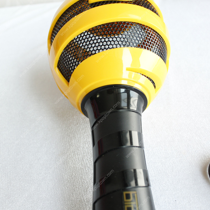 ソケット欠品 Block.B 公式 OFFICIAL LIGHT STICK Amazon.co.jp: Block B 公式ペンライト [並行輸入品] : おもちゃ